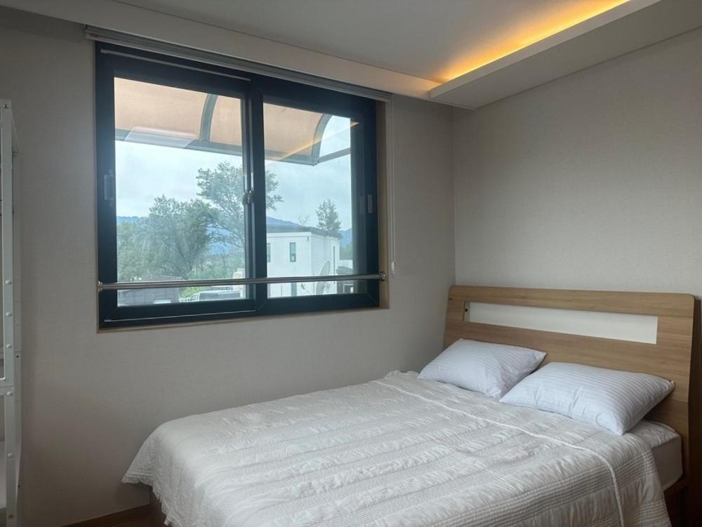 Sokcho Ulsanbawi Bed And Breakfast Room photo